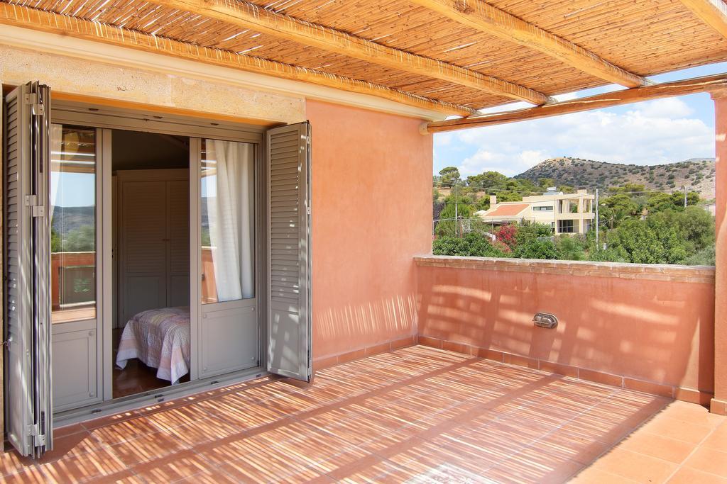Vouliagmeni Villa Atene Esterno foto