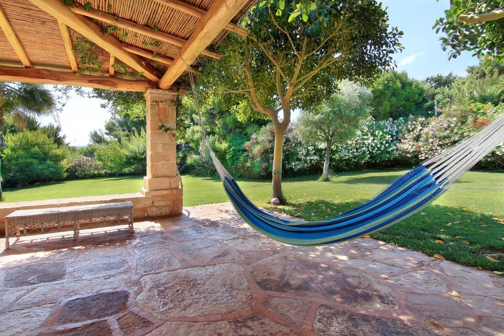 Vouliagmeni Villa Atene Esterno foto