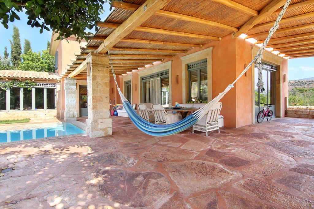 Vouliagmeni Villa Atene Esterno foto